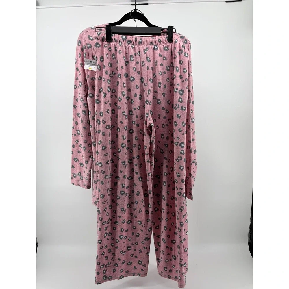 Cuddle Duds, Pajama Set Pink Capri Leopard Print Henley, Straight Leg, Sz  M NWT